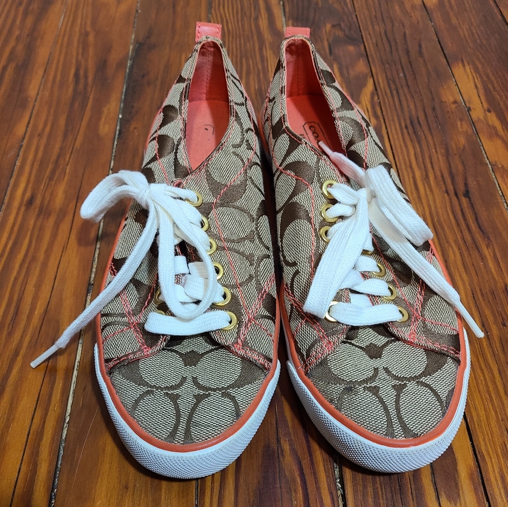 Coach Suzzy C-Pattern Print Tan / Peach Trim Sneakers